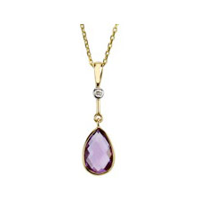 emerald gemstone pendant
